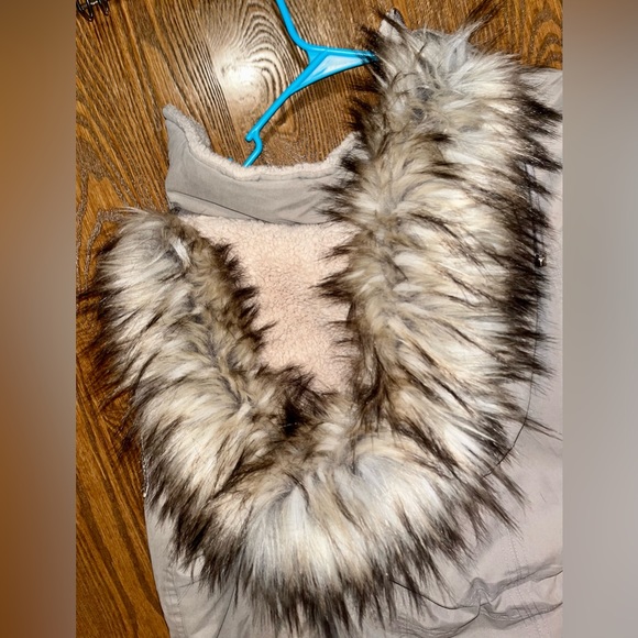 DKNY FUR Suede Coat 🧥🫶🏻 - Picture 6 of 11